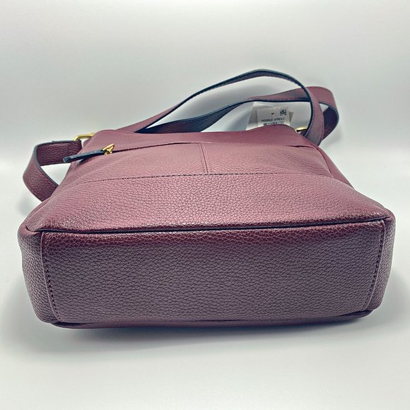 Giani Bernini Pebbled Leather Bridle Crossbody - Picture 4 of 5